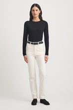 Laden Sie das Bild in den Galerie-Viewer, TOORALLIE Fine Merino Jumper