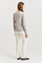 Laden Sie das Bild in den Galerie-Viewer, TOORALLIE Fine Merino Jumper