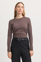 Laden Sie das Bild in den Galerie-Viewer, TOORALLIE Fine Merino Jumper