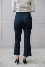 Load image into Gallery viewer, FIVE UNITS Clara 285 Crop Pants