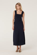 Charger l'image dans la galerie, CABLE Villa Crepe Knit Scallop Top
