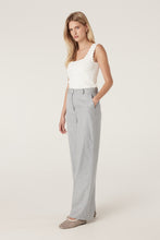 Charger l'image dans la galerie, CABLE Villa Crepe Knit Scallop Top
