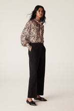 將圖片載入圖庫檢視器 CABLE Kennedy Blouse