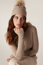 Indlæs billede til gallerivisning CABLE Merino Beanie