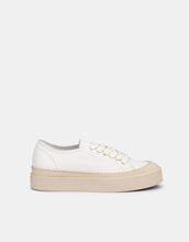 將圖片載入圖庫檢視器 DOF Lenny Sneaker