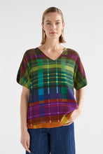 Cargar imagen en el visor de la galería, ELK Ideel V Neck Top