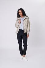 Load image into Gallery viewer, MARLOW Fairway Spray Jacket