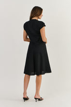 Charger l'image dans la galerie, NATURALS GA521 V Neck Dress