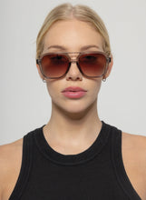將圖片載入圖庫檢視器 OTRA Kori Sunglasses
