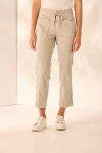 Cargar imagen en el visor de la galería, LANIA Urban Jeans