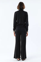 Laden Sie das Bild in den Galerie-Viewer, LOLLYS LAUNDRY Beaumont Jumper