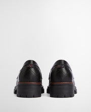 Cargar imagen en el visor de la galería, BARBOUR Maddie Loafer