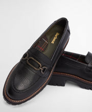 Cargar imagen en el visor de la galería, BARBOUR Maddie Loafer