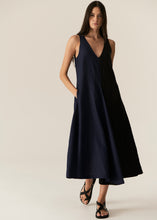 將圖片載入圖庫檢視器 POL Saga Two Tone Dress