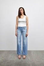 Load image into Gallery viewer, PULZ Vega Jeans