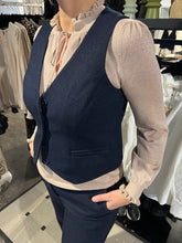Laden Sie das Bild in den Galerie-Viewer, RUE DE FEMME Natalia Vest