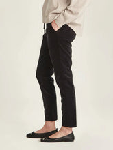 Load image into Gallery viewer, SILLS Emily Jogger Cord