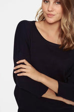 Load image into Gallery viewer, SAINT TROPEZ Mila Scoop Neck Pullover