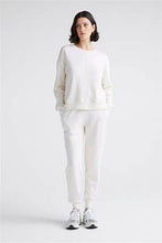 Laden Sie das Bild in den Galerie-Viewer, TOORALLIE Lounge Crew Jumper