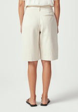 將圖片載入圖庫檢視器 UNTOUCHED WORLD Inayah Shorts