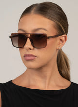 將圖片載入圖庫檢視器 OTRA Zoya Sunglasses