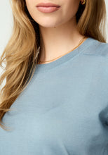 將圖片載入圖庫檢視器 UNTOUCHED WORLD Tenera Knit Tee