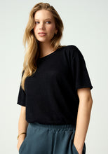 將圖片載入圖庫檢視器 UNTOUCHED WORLD Kaylee Tee