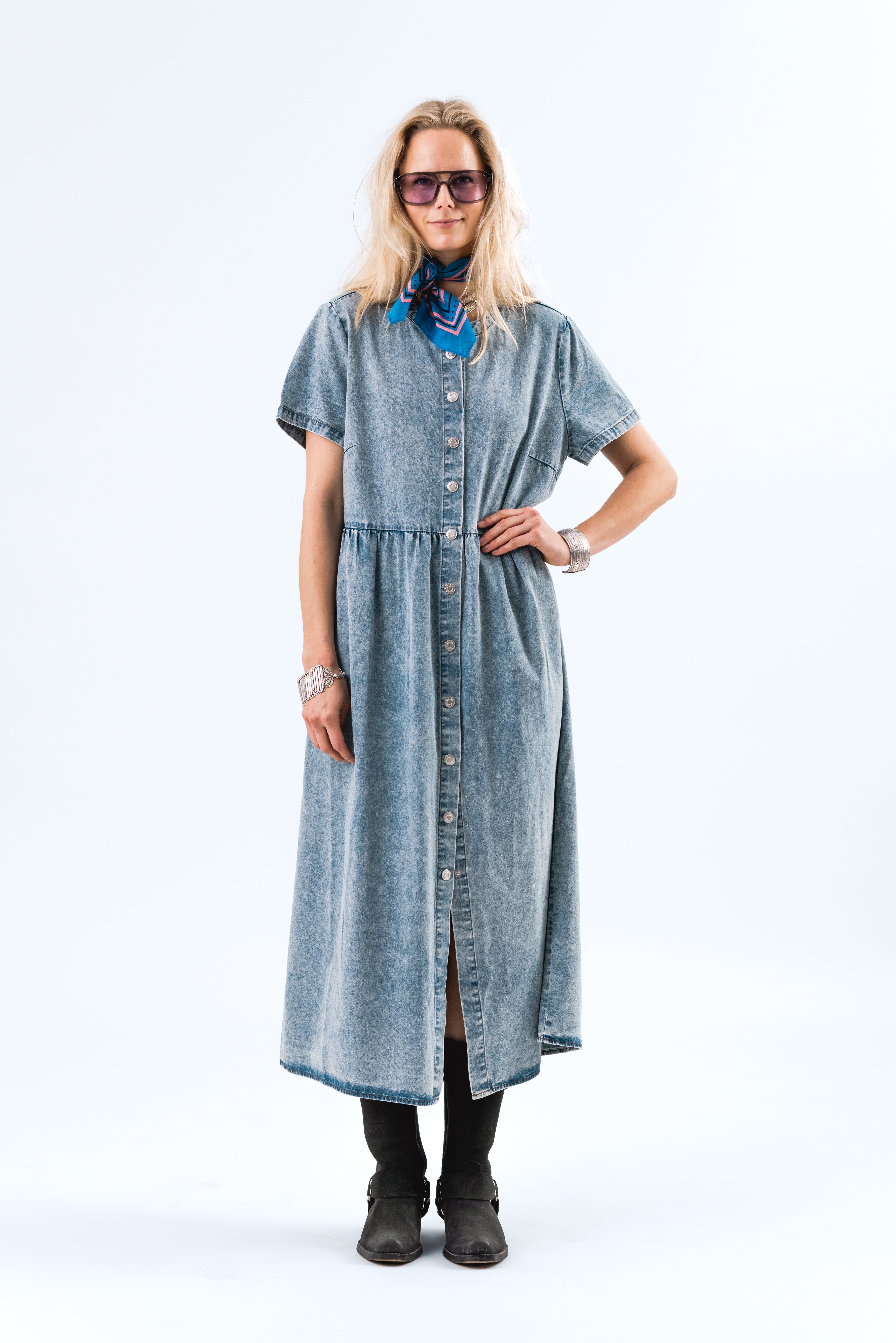 linen maxi dress strapless Alora Strapless Linen Maxi Dress in Navy – Lusana