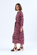 Laden Sie das Bild in den Galerie-Viewer, LOLLYS LAUNDRY Prato Shirt