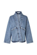 Laden Sie das Bild in den Galerie-Viewer, LOLLYS LAUNDRY Rumi Jacket