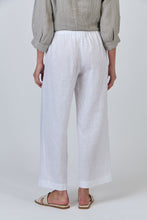 Laden Sie das Bild in den Galerie-Viewer, NATURALS 398 Wide Cropped Pants