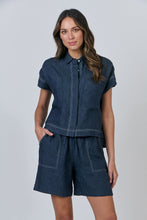 Laden Sie das Bild in den Galerie-Viewer, NATURALS 533 Cap Sleeve Shirt