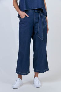 NATURALS 567 Cropped Tie Belt Pants