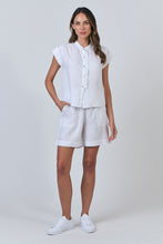 Laden Sie das Bild in den Galerie-Viewer, NATURALS 592 Frill Front Shirt