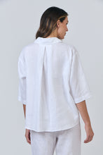 Laden Sie das Bild in den Galerie-Viewer, NATURALS 596 Oversize Shirt