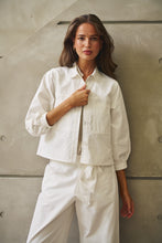 Laden Sie das Bild in den Galerie-Viewer, NATURALS 598 Summer Jacket