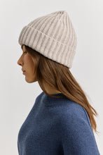 Load image into Gallery viewer, TOORALLIE Chunky Wool Beanie