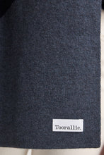 Charger l&#39;image dans la galerie, TOORALLIE Logo Scarf