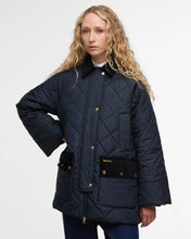 Laden Sie das Bild in den Galerie-Viewer, BARBOUR  Aldburgh Quilted Jacket