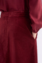 Load image into Gallery viewer, ELK  Altes Skirt
