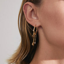 Laden Sie das Bild in den Galerie-Viewer, PILGRIM Arlet Hoop Earrings