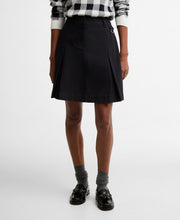 Cargar imagen en el visor de la galería, BARBOUR Aylesby Short Skirt