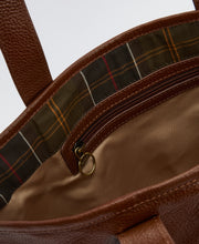 Load image into Gallery viewer, BARBOUR Alder Leather Tote Bag