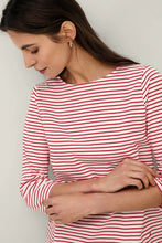 Indlæs billede til gallerivisning YERSE Striped Bateau Tee