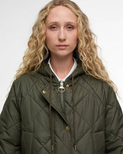 Laden Sie das Bild in den Galerie-Viewer, BARBOUR Braidley Quilted Coat