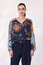 Load image into Gallery viewer, DESIGN NATION Bramble Shirt