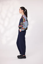 Load image into Gallery viewer, DESIGN NATION Bramble Shirt