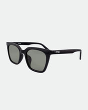 Cargar imagen en el visor de la galería, OTRA Bree Sunglasses