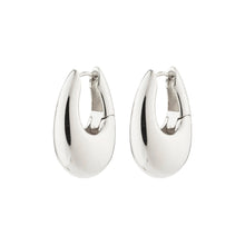 Laden Sie das Bild in den Galerie-Viewer, PILGRIM Chunky Retro Hoops