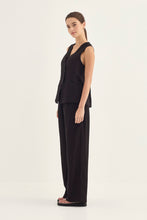 Load image into Gallery viewer, VERGE Darling Vest